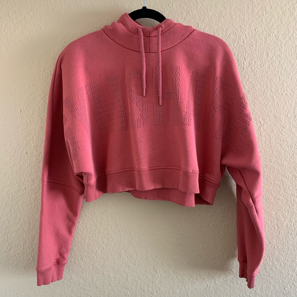 GYMSHARK Repeat Print Crop Pullover in Rose Brick - Picture 6 of 10